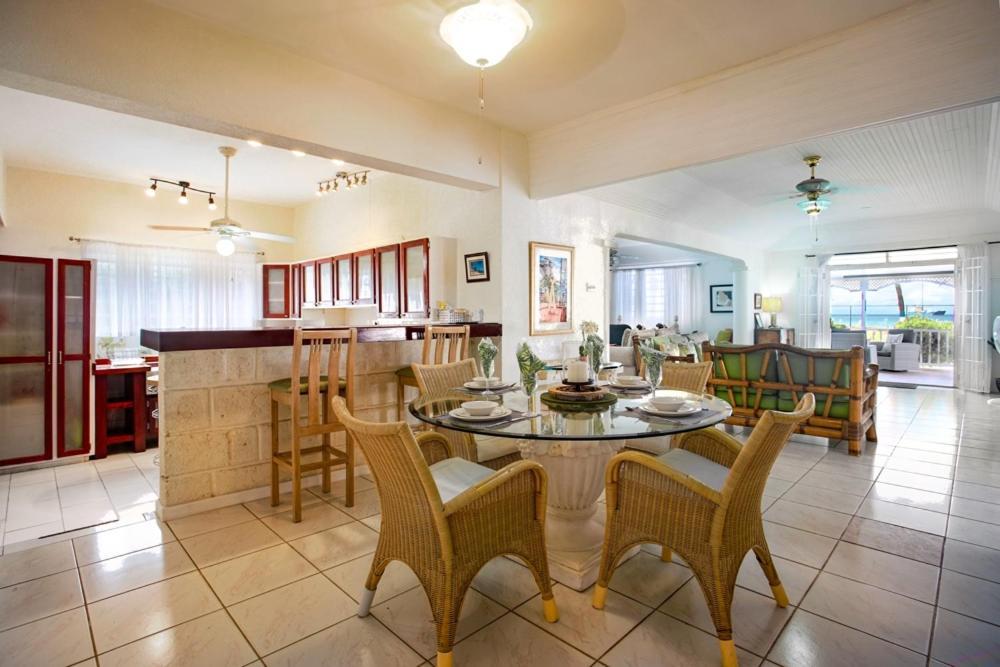 Banyan Beach House Villa Bridgetown Exterior foto